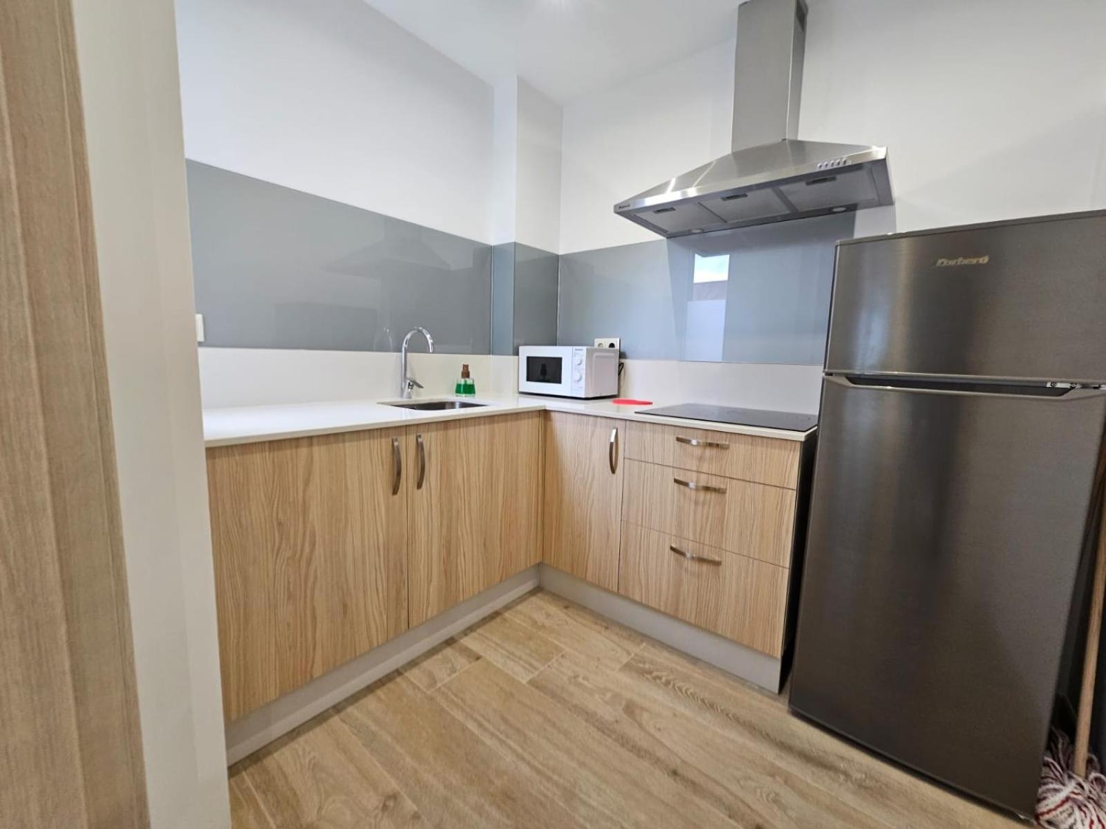 Inicia Avio Apartamentos Сантяго де Компостела Екстериор снимка