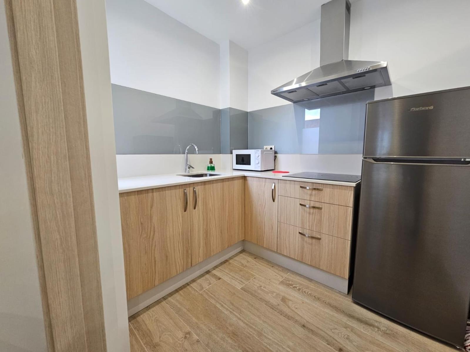 Inicia Avio Apartamentos Сантяго де Компостела Екстериор снимка